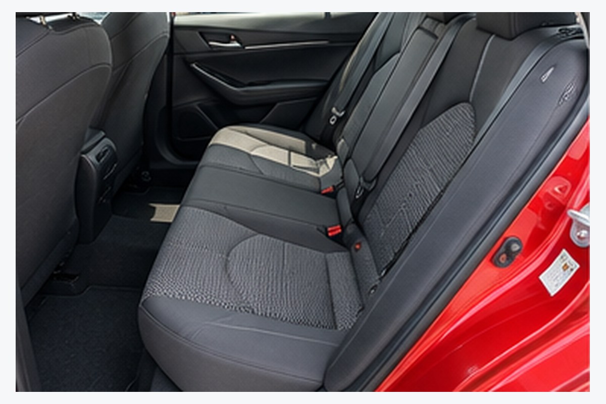 Rear seats